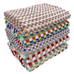 Checkered Bath Towels